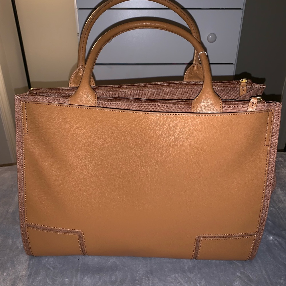 Brand New Tory Burch Tote - Picture 2 of 4